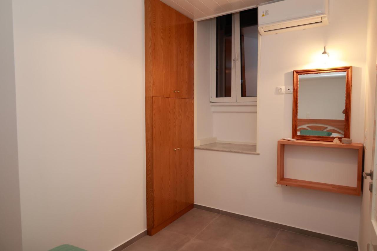 Cane'S Family Guest House Plomari Extérieur photo