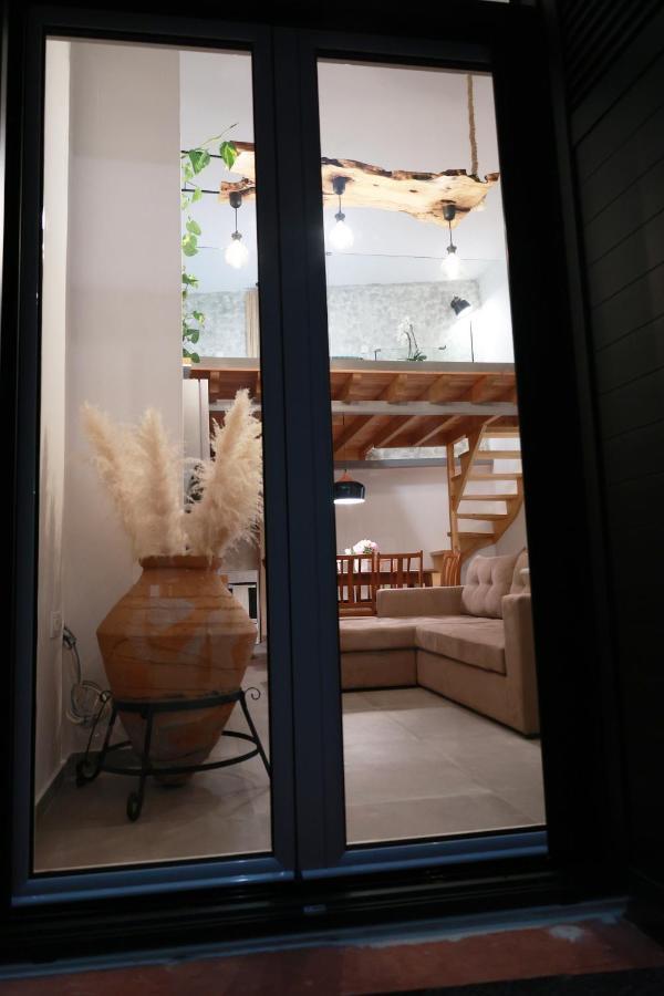 Cane'S Family Guest House Plomari Extérieur photo