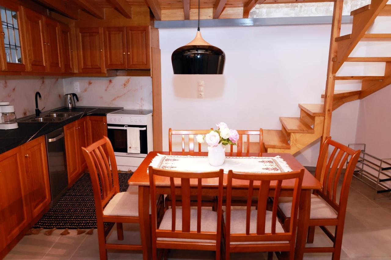 Cane'S Family Guest House Plomari Extérieur photo